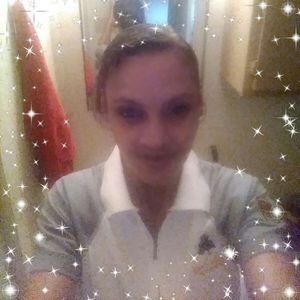 Meet your Posher, Ysidra